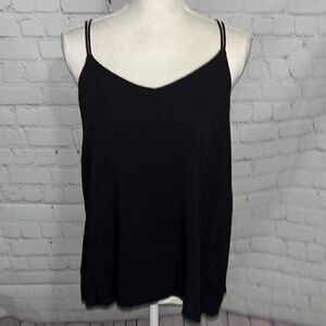 No boundaries - black strappy camisole - L